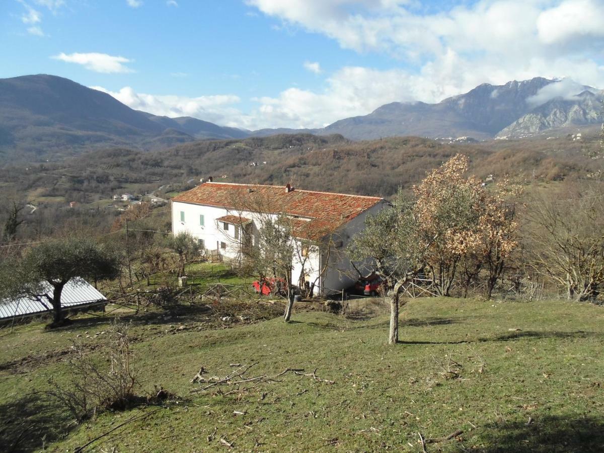 La Masseria Di Antonio E Teresina Colli a Volturno Exterior photo